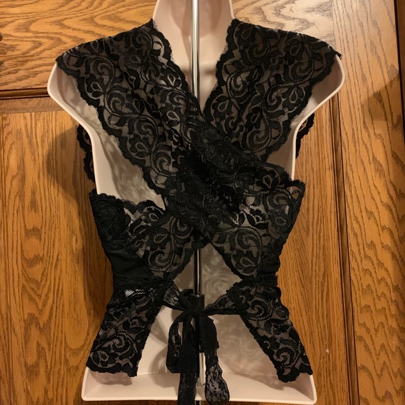 NWT Black Lace Cami Wrap - Picture 2 of 4